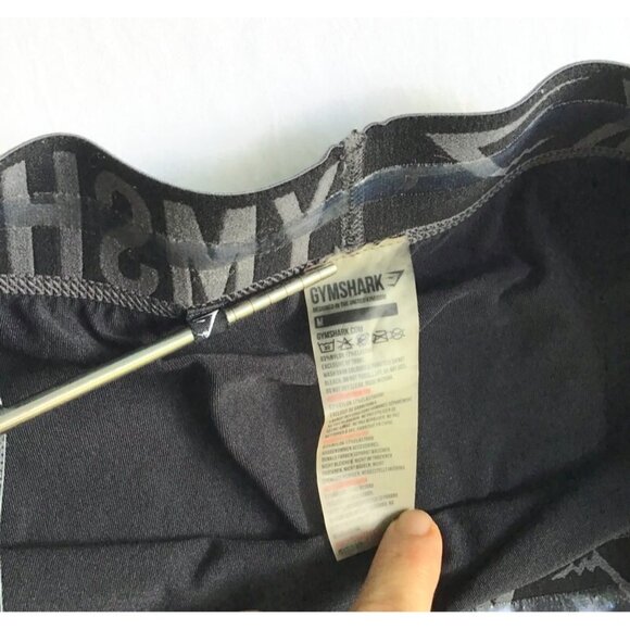 Gymshark Cropped Seamless Leggings Womens M Black Gray Logo Elastic Band Pants - Picture 3 of 6